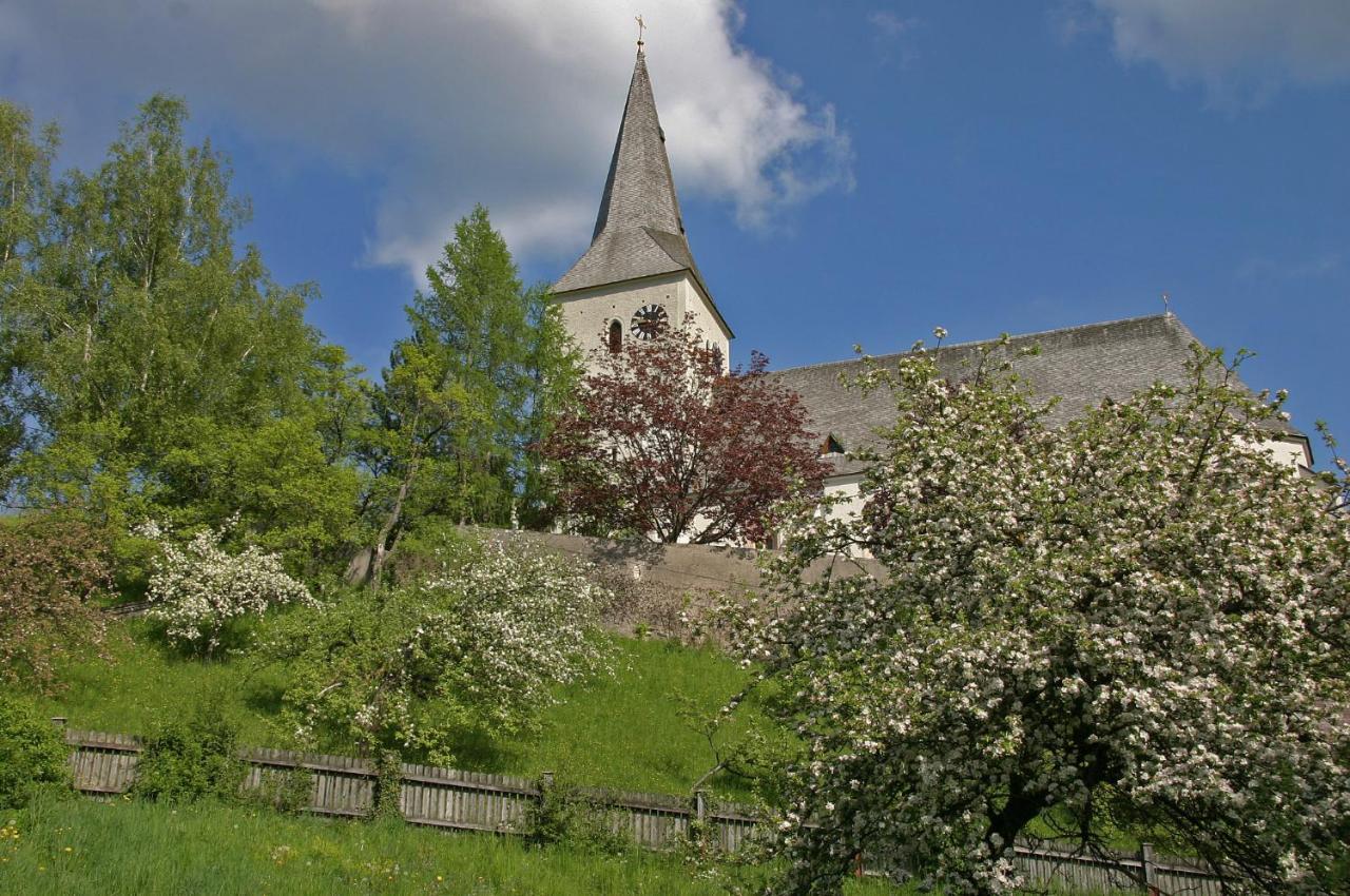 מלון Kaumberg Kirchenwirt מראה חיצוני תמונה